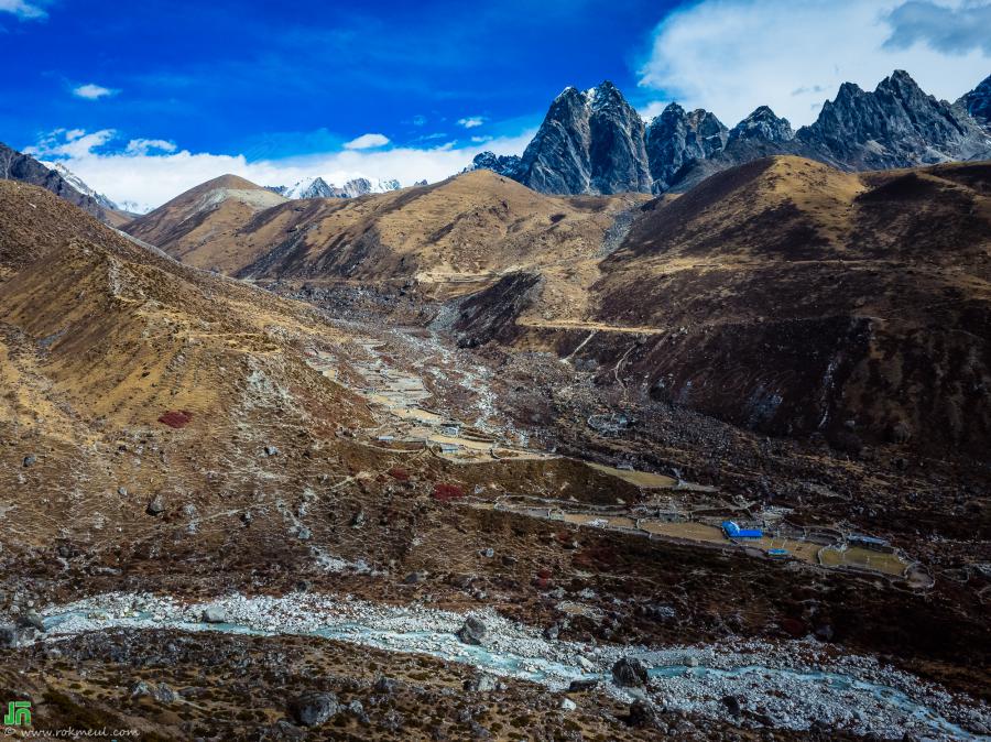 Some little-known village on the way from Gokyo to Dole.