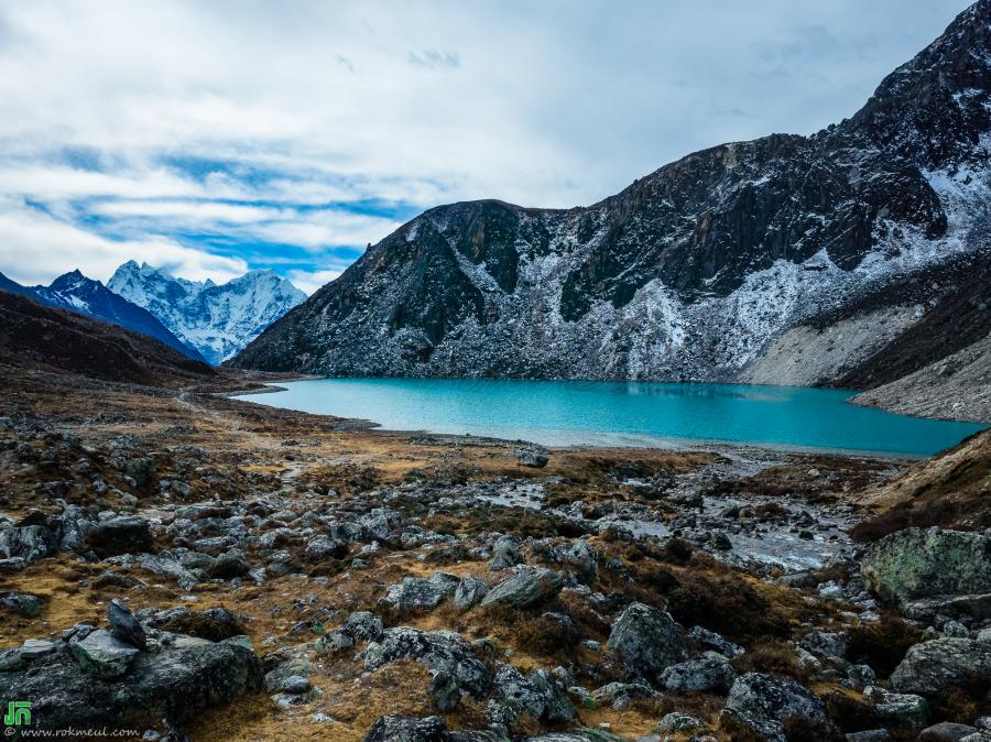 Taujung Tso(Second Lake) with the area of 17Ha and maximum depth of 33.3m