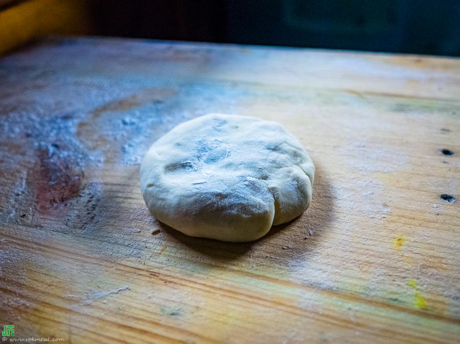 Making Tibetan bread